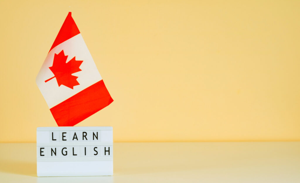 カナダの国旗と「Learn English」の文字が描かれた画像