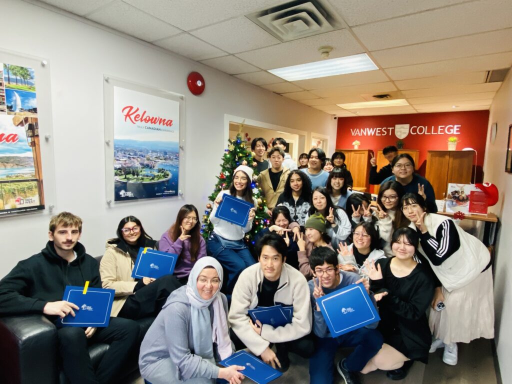 卒業式での学生記念写真