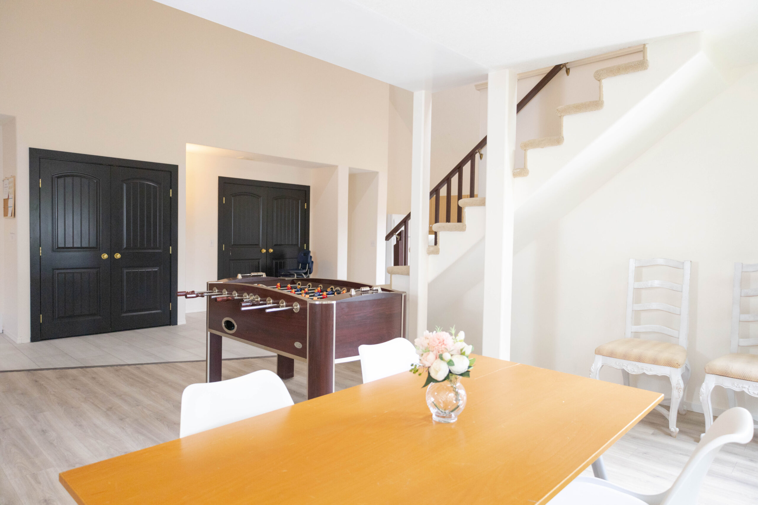 VanWest College学生寮のリビングルーム